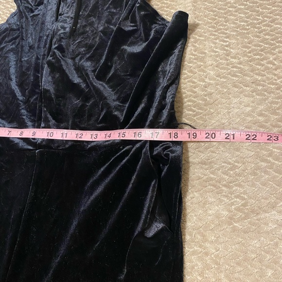 Forever 21 Romper Jumpsuit - Picture 10 of 10